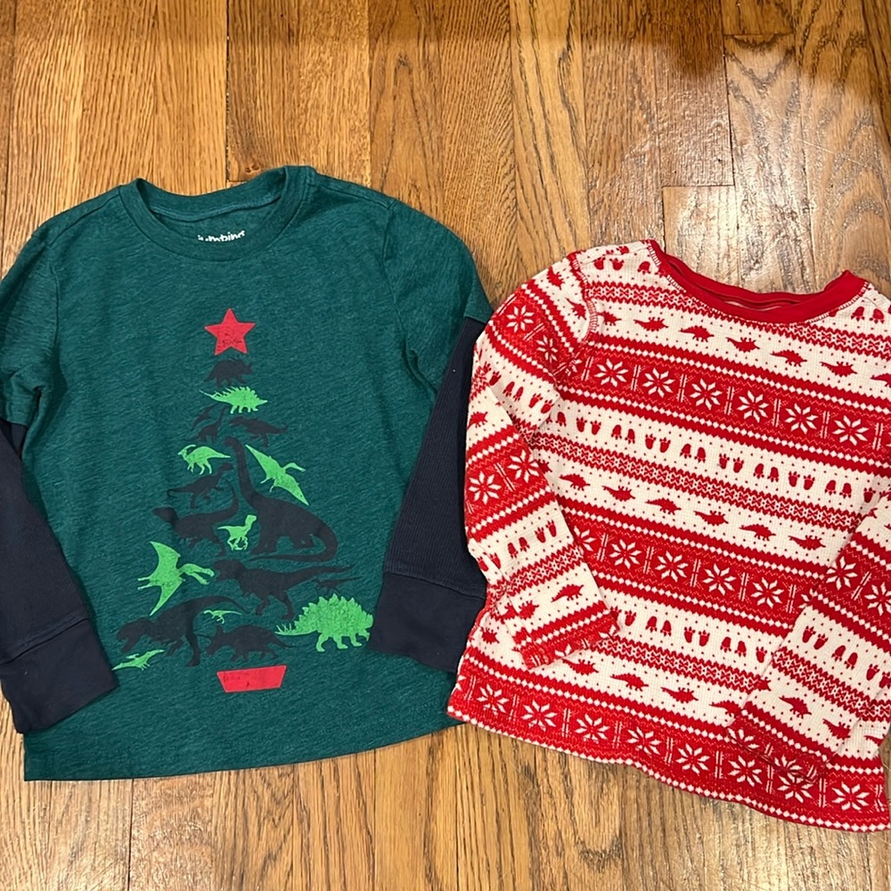 Dinosaur Christmas shirts, size 5/5t